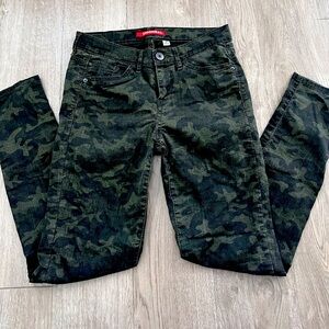 Camo pants